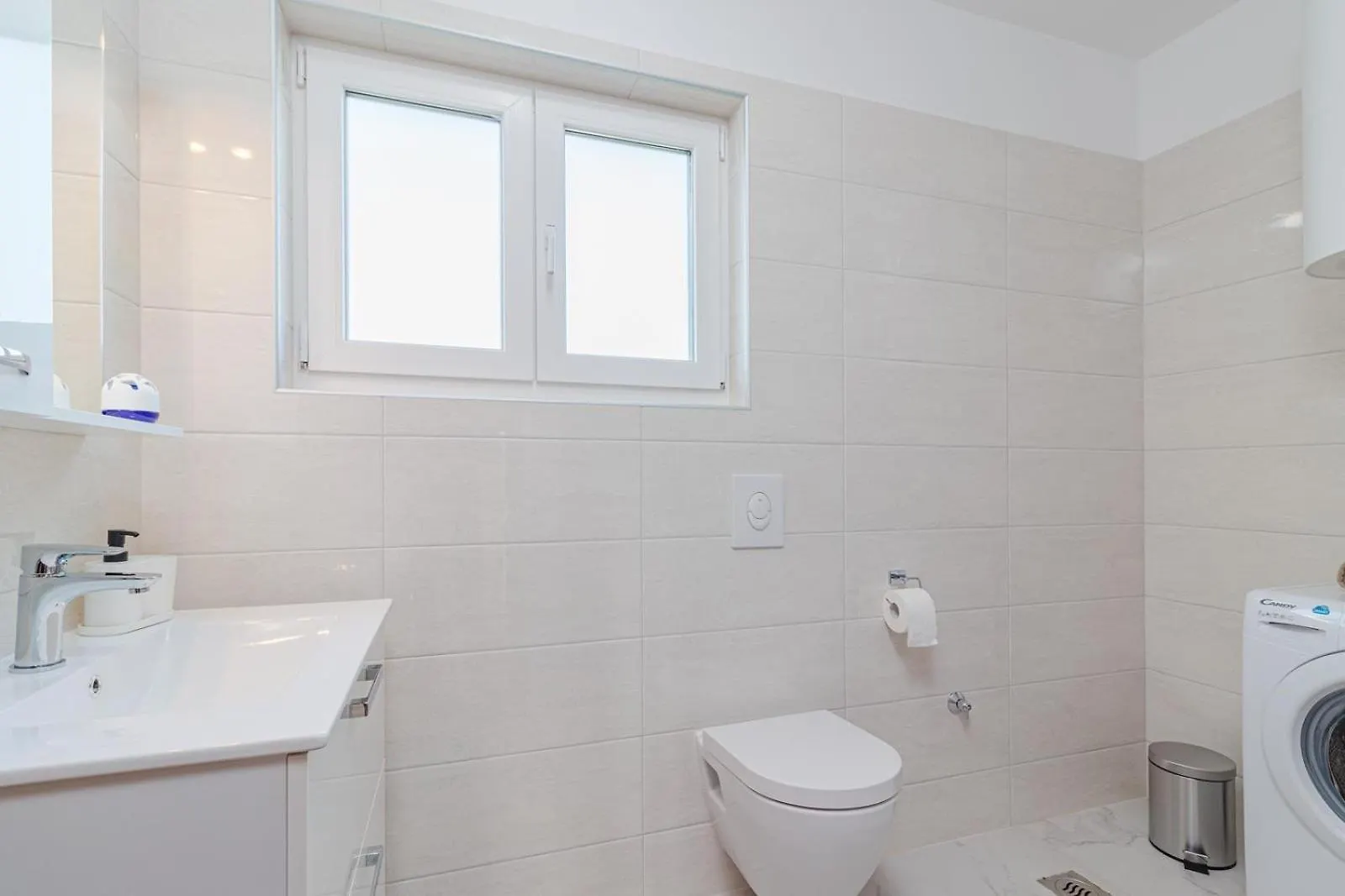 Beautiful 6 Bedroom Villa In Valbandon Horvátország